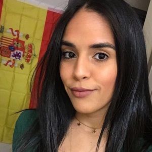 Meet your Posher, Adriana
